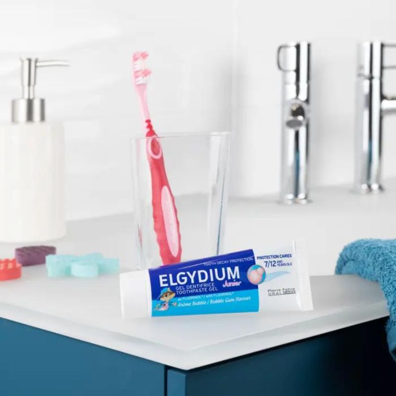ELGYDIUM DENTIFRICE JUNIOR BUBBLE GUM 7/12 ans – Image 2